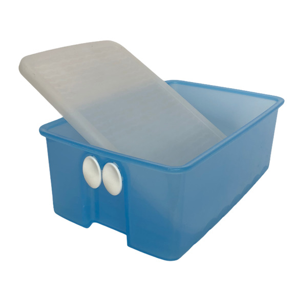 Tupperware Blue FridgeSmart Medium Vent Container - Picture 2 of 8